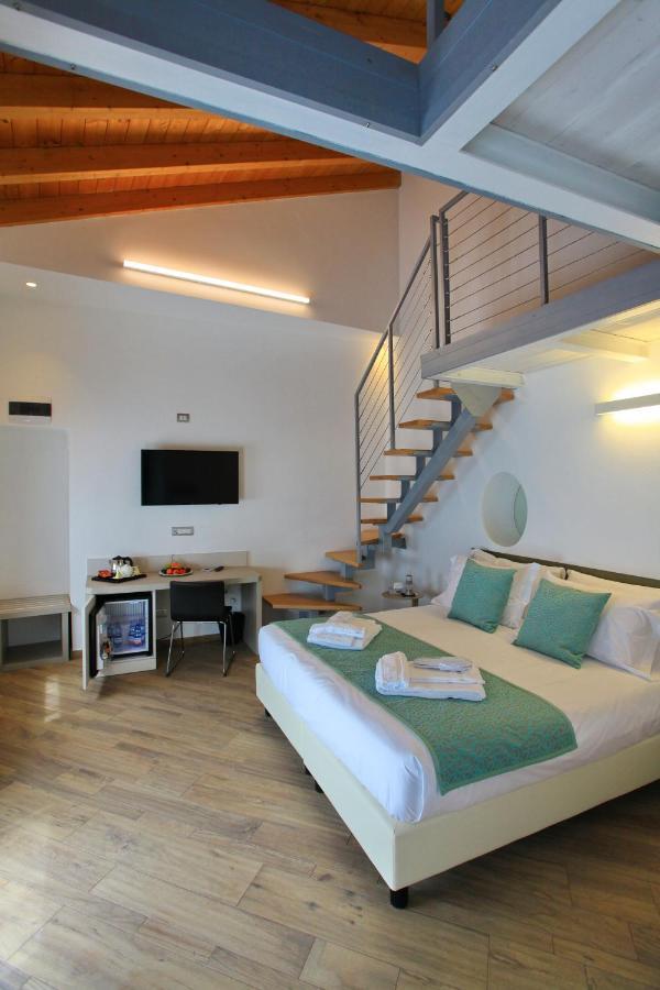 Hotel Ponti Angera Zewnętrze zdjęcie