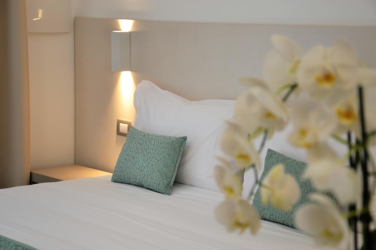 Hotel Ponti Angera Zewnętrze zdjęcie