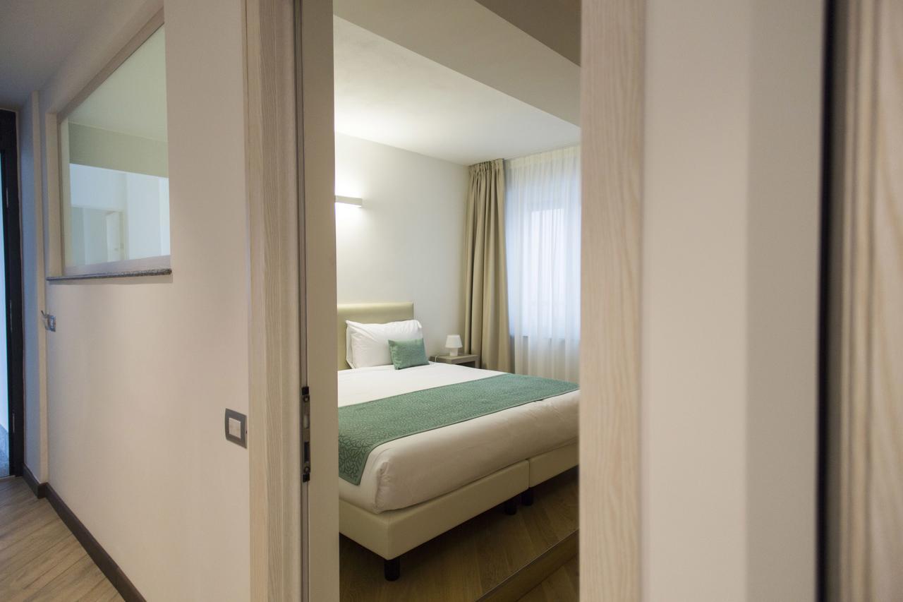 Hotel Ponti Angera Zewnętrze zdjęcie