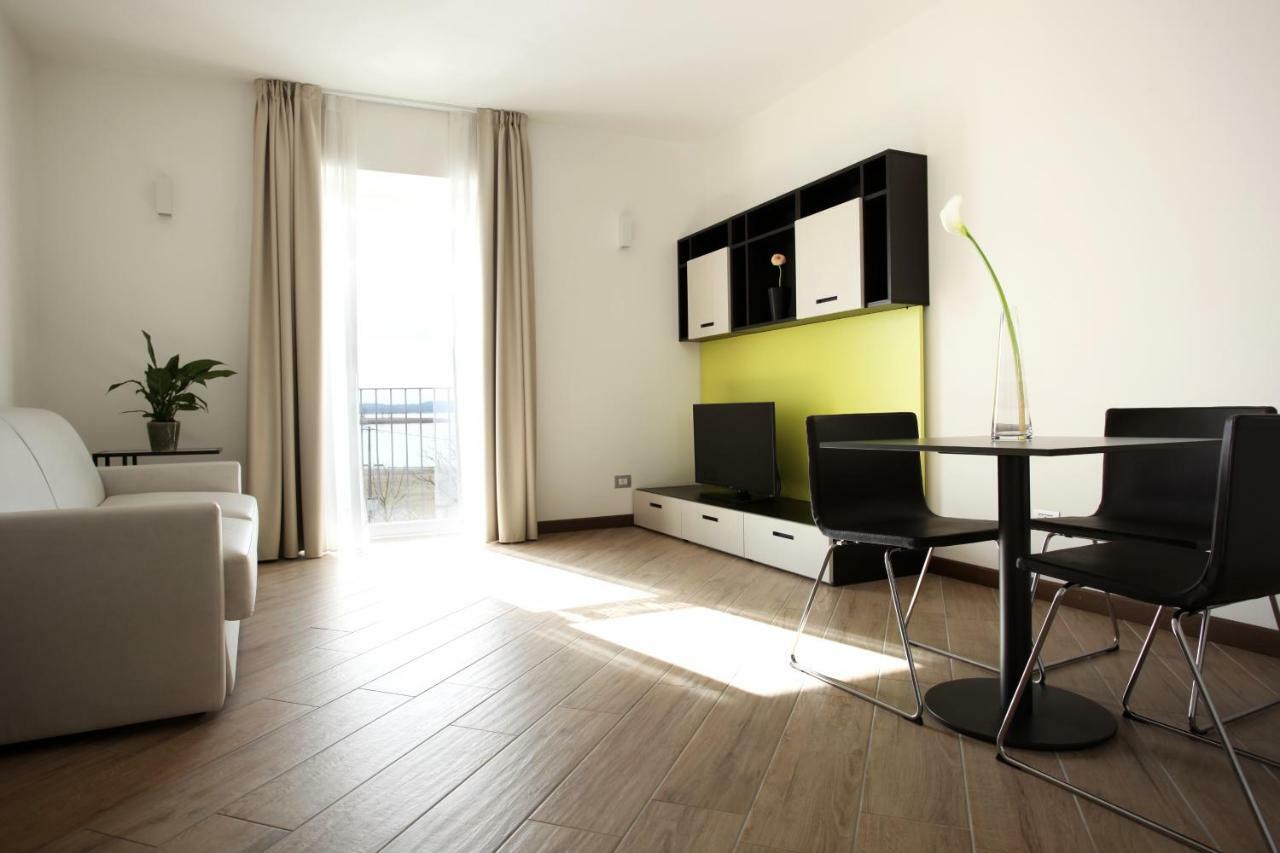 Hotel Ponti Angera Zewnętrze zdjęcie