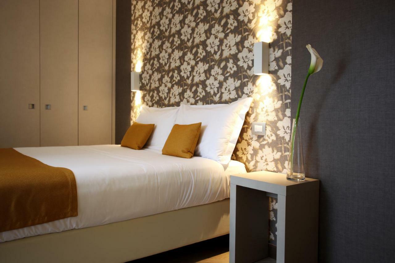 Hotel Ponti Angera Zewnętrze zdjęcie